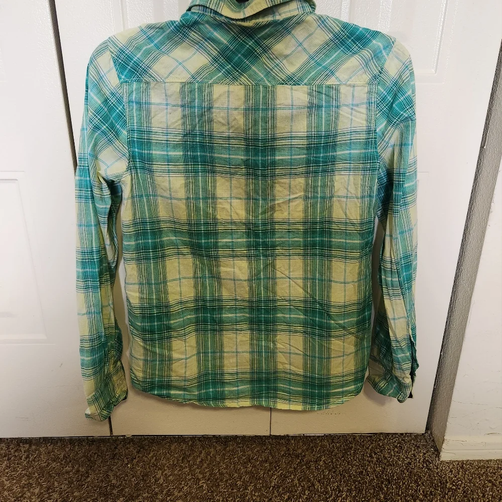 Epic Threads - Picture 3 of 3